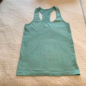 Lululemon Swiftly Tech Racerback Tank, Size 6